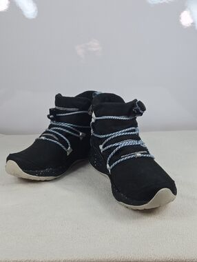 Merrel Women's Black Ankle Hiker with Contrast Laces - Waterproof